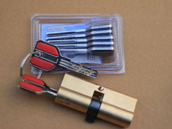 东阿24小时上门开锁公司